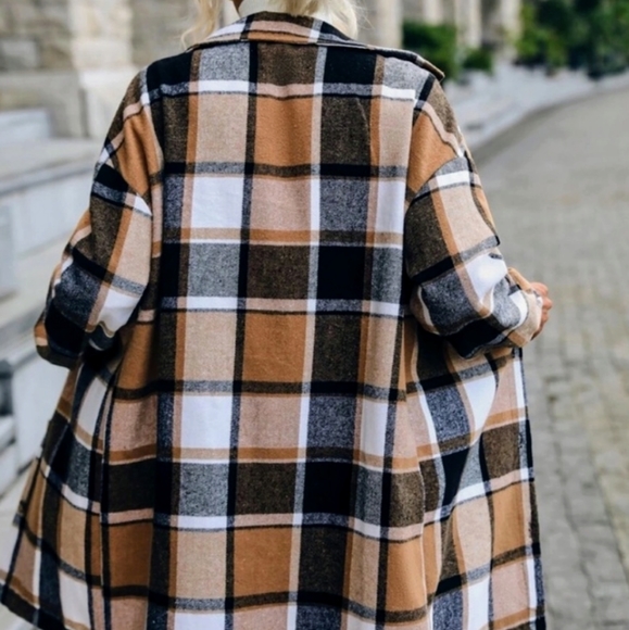 Camel Black plaid Coat - Picture 3 of 3